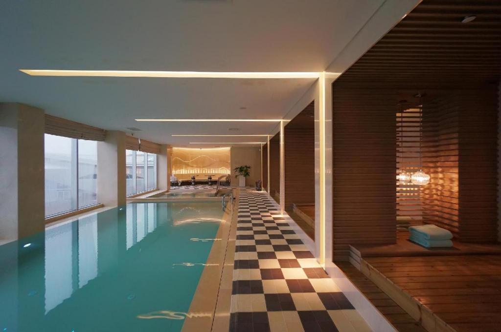 Отель Cachet Boutique Шаосин Экстерьер фото
