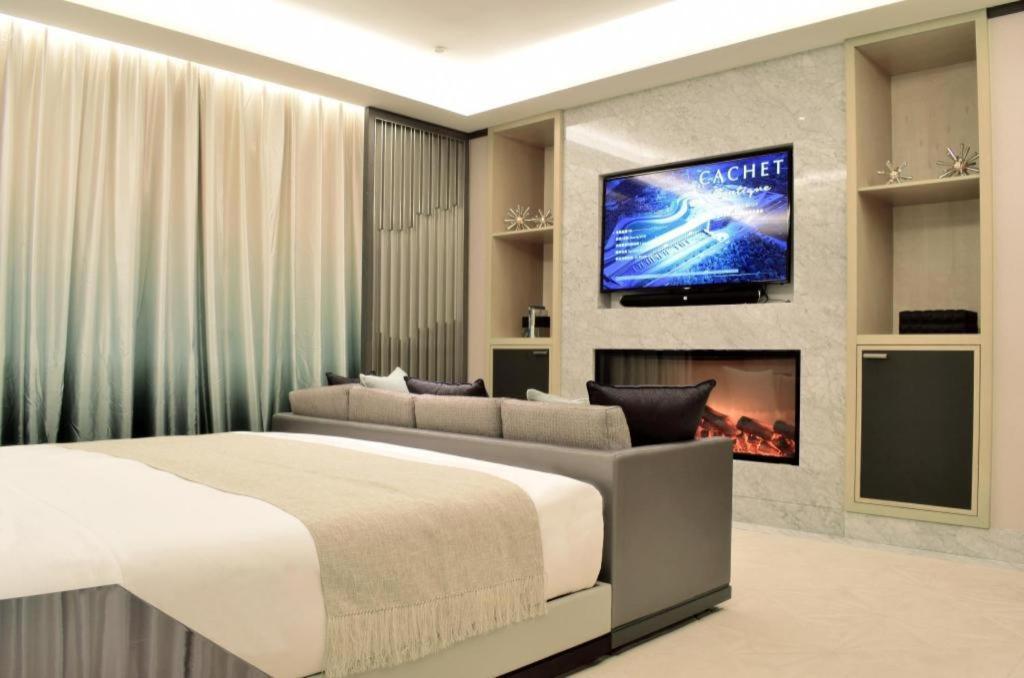 Отель Cachet Boutique Шаосин Экстерьер фото